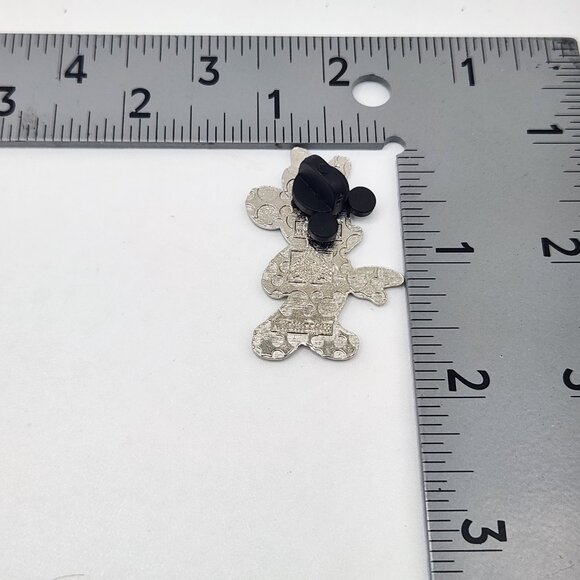 Minnie Mouse Nurse In Pink Scrubs Disney Trading Pin 2015 WDW - Picture 5 of 5